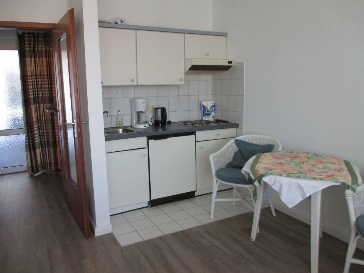 Einzimmerappartement-Fuer-Zwei-Personen Westerland Exterior photo
